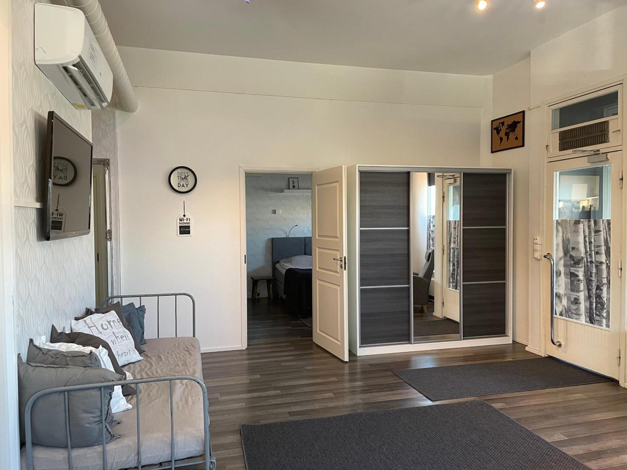 סאבונלינה Hungerborg City Home מראה חיצוני תמונה